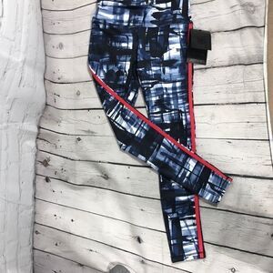 Gaiam Jessica Biel 7/8 Legging XS NWT Lafayette